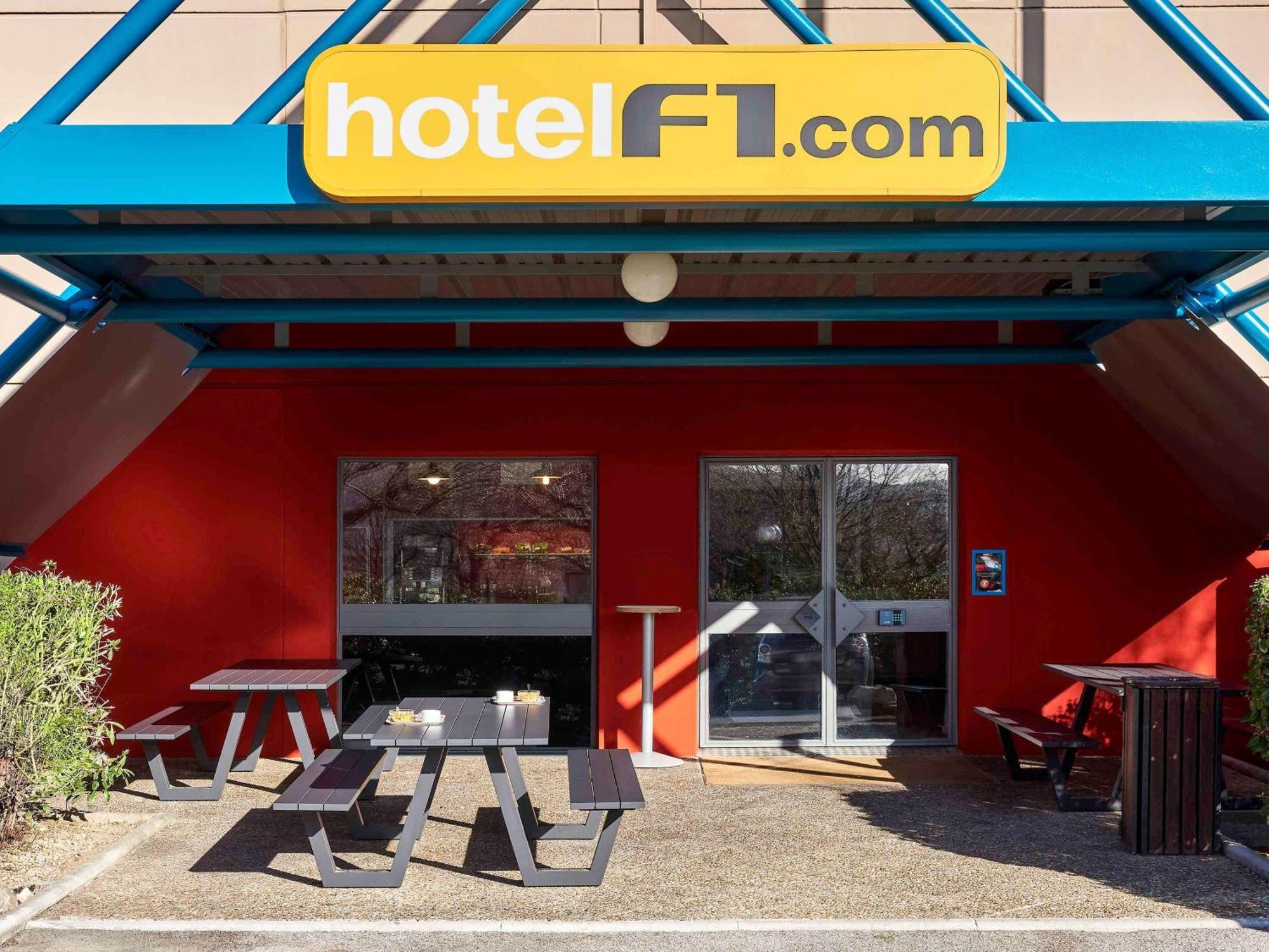 Hotelf1 Angouleme Champniers  Экстерьер фото